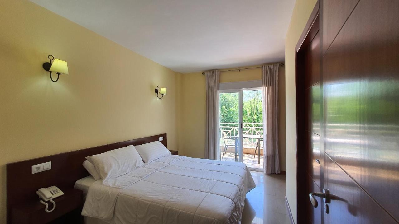 Sun Galicia Hotel Y Apartamentos Sanxenxo Bagian luar foto