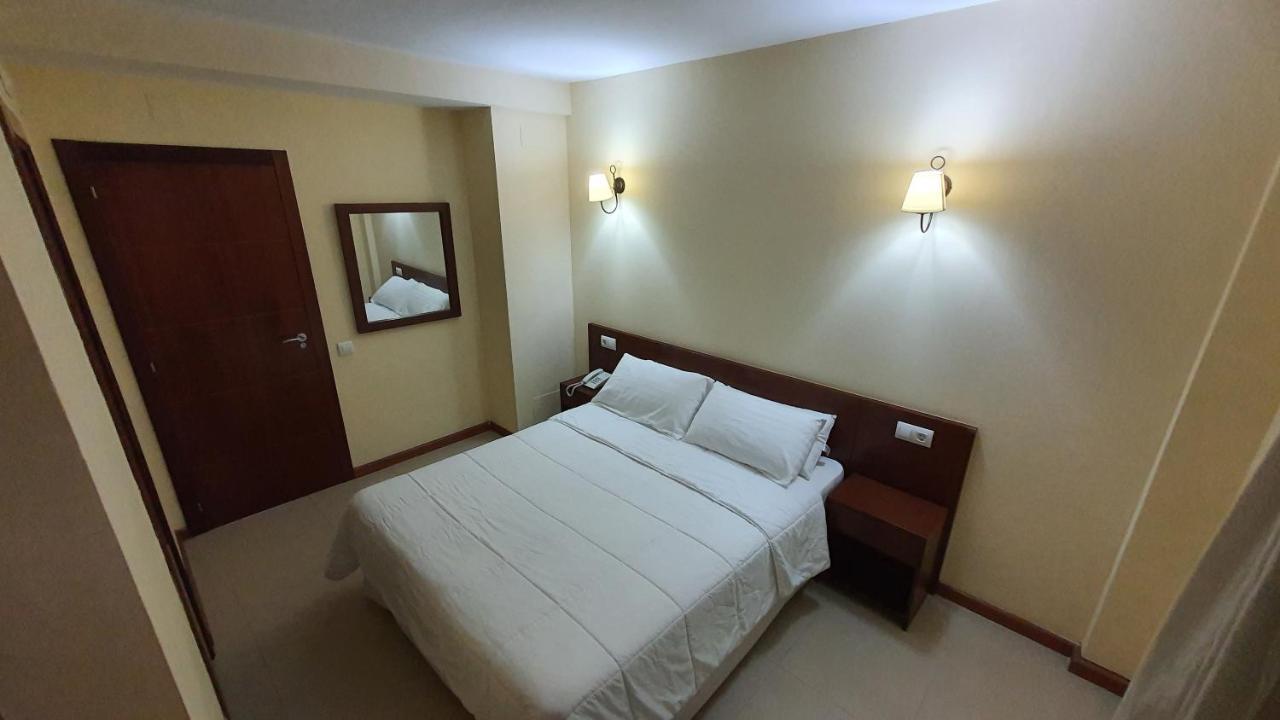 Sun Galicia Hotel Y Apartamentos Sanxenxo Bagian luar foto